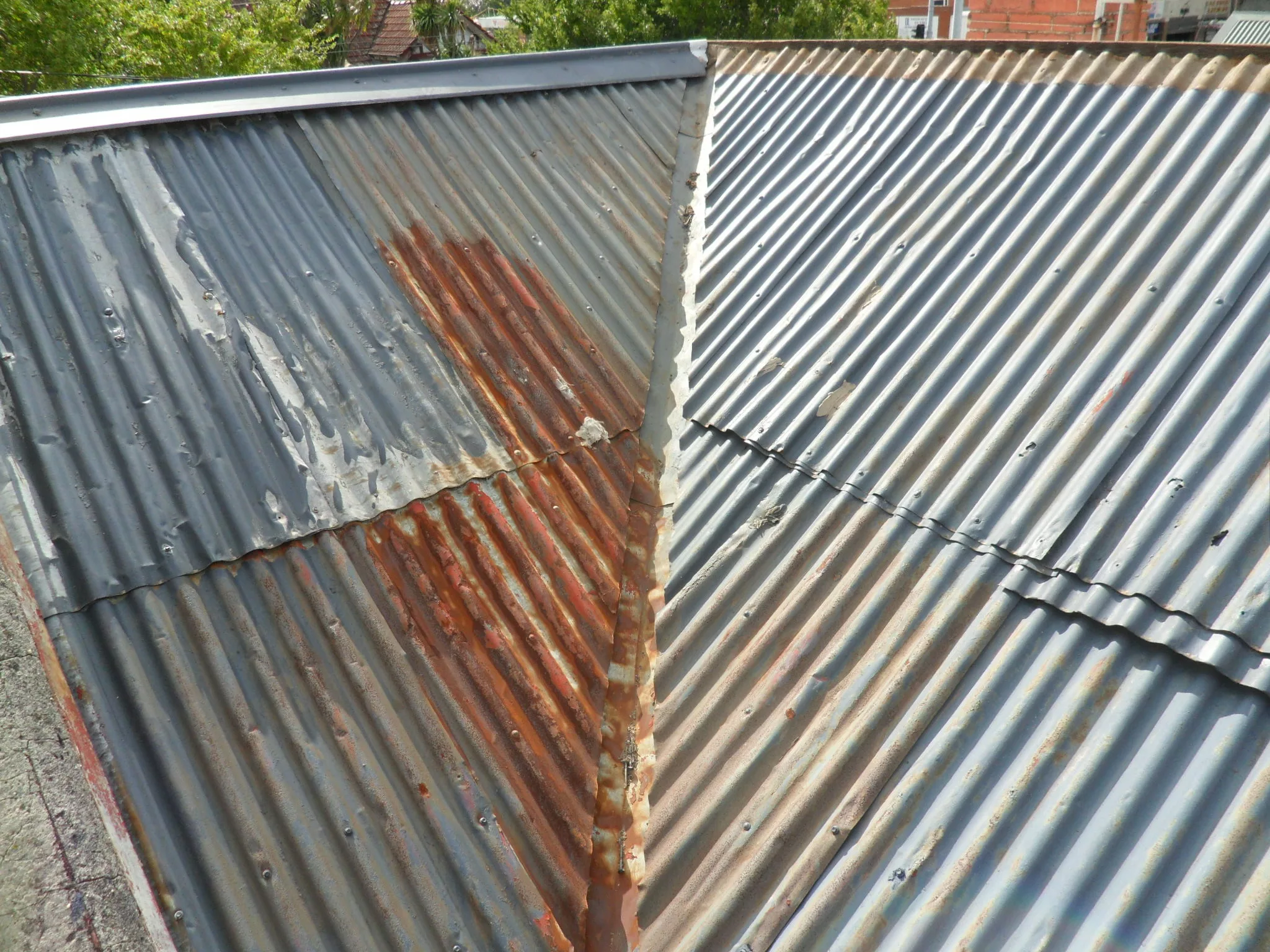 property-maintenance-roof-problems-to-be-repaired-construction-company-cape-town-and-johannesburg